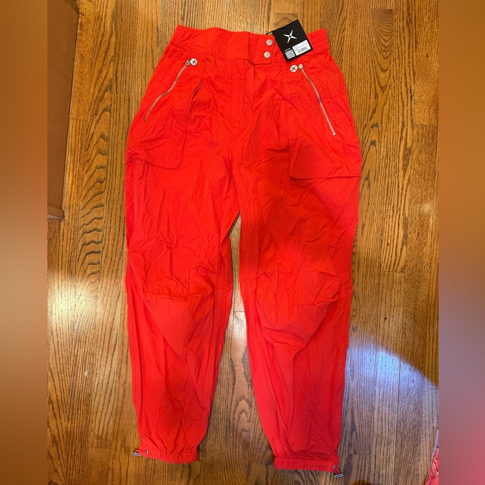 NWT GSTQ cherry tomato parachute pants size large $248